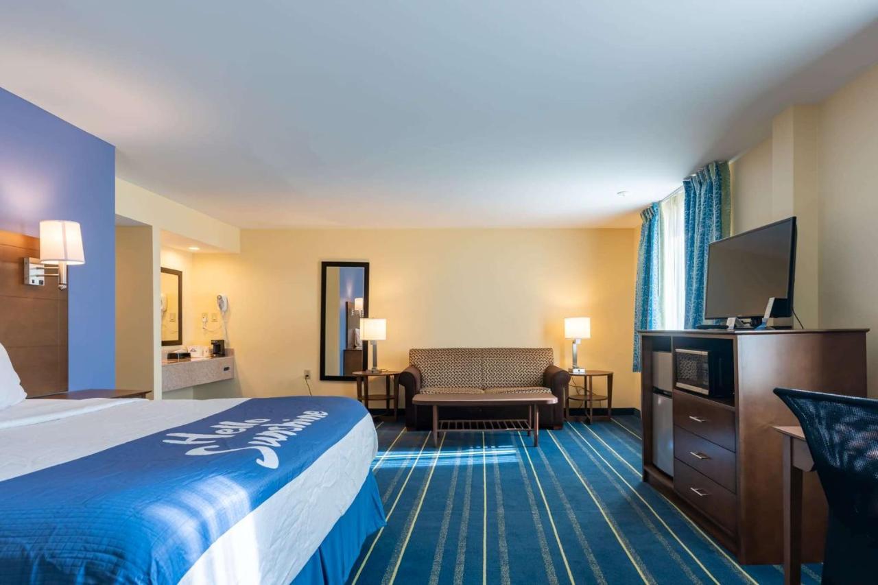 Days Inn By Wyndham Hartford/Closest Downtown Bagian luar foto